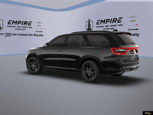 DB Black Crystal Clearcoat 2026 Dodge Durango GT Plus HEMI V8