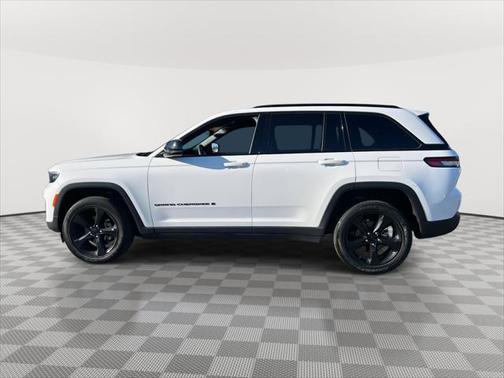 2023 Jeep Grand Cherokee Altitude 4x4