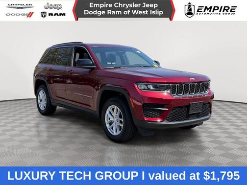 Velvet Red Pearlcoat 2025 Jeep Grand Cherokee Laredo X
