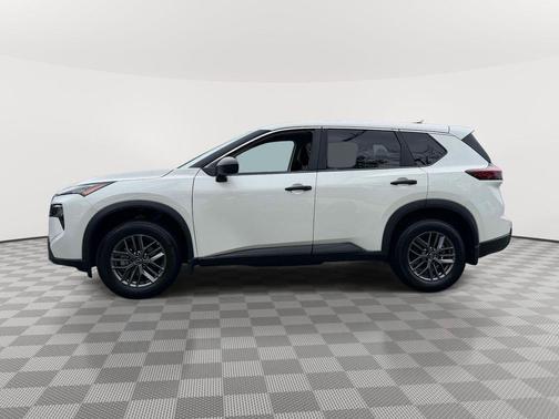 Glacier White 2024 Nissan Rogue S