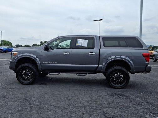 2020 Nissan Titan SV