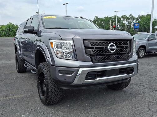 2020 Nissan Titan SV