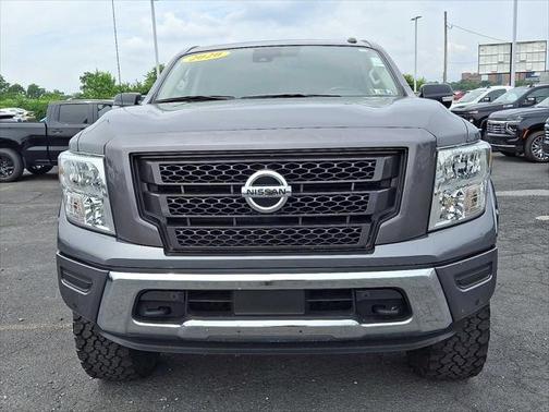 2020 Nissan Titan SV