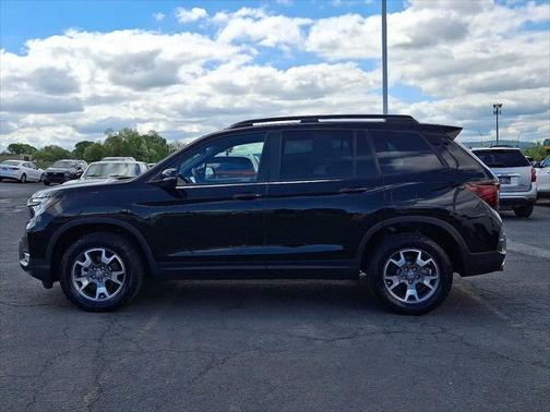 2023 Honda Passport AWD TrailSport