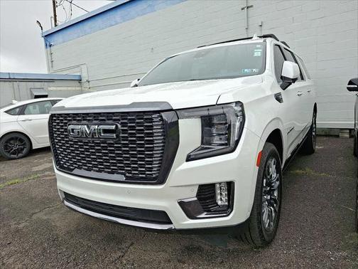 2023 GMC Yukon XL Denali Ultimate