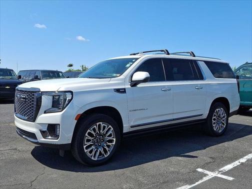 2023 GMC Yukon XL Denali Ultimate