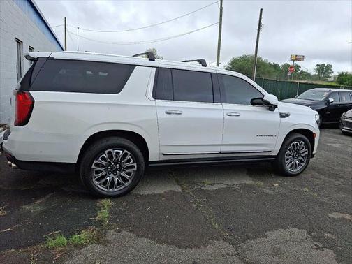 2023 GMC Yukon XL Denali Ultimate