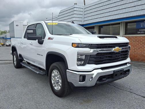2024 Chevrolet Silverado 2500 LT
