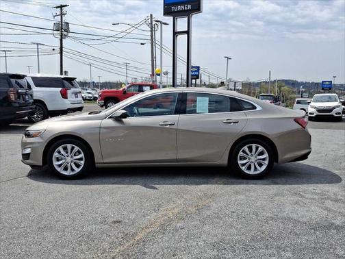 2022 Chevrolet Malibu FWD LT