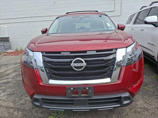 2023 Nissan Pathfinder SV 4WD