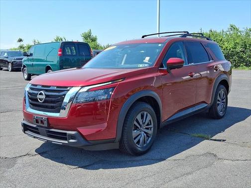 2023 Nissan Pathfinder SV 4WD