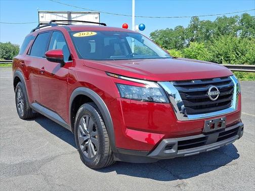 2023 Nissan Pathfinder SV 4WD