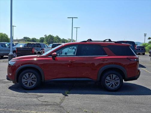 2023 Nissan Pathfinder SV 4WD