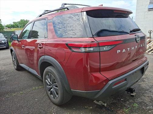 2023 Nissan Pathfinder SV 4WD