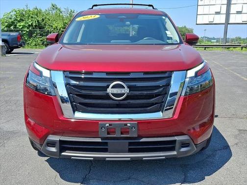 2023 Nissan Pathfinder SV 4WD