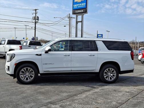 2023 GMC Yukon XL Denali