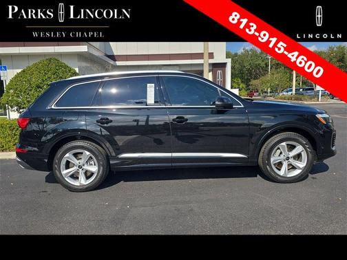 2025 Audi Q7 45 Premium