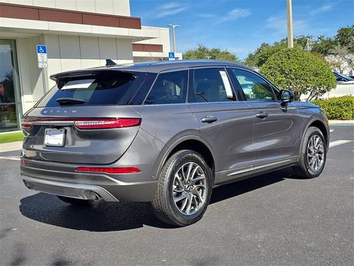 2022 Lincoln Corsair Standard