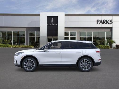 2026 Lincoln Corsair Premiere