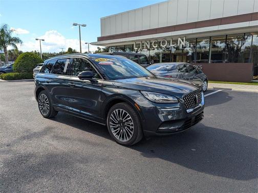 2026 Lincoln Corsair Premiere