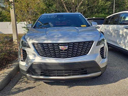 2020 Cadillac XT4 Premium Luxury