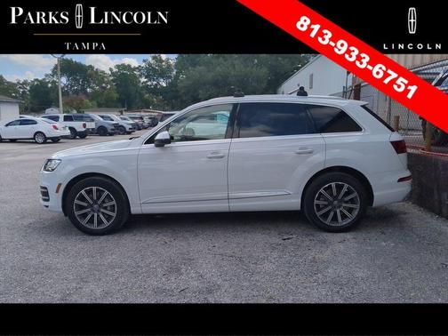 Glacier White 2019 Audi Q7 45 Premium Plus
