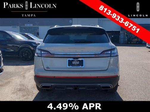 2022 Lincoln Nautilus Reserve