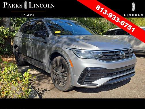 2022 Volkswagen Tiguan 2.0T SE R-Line Black