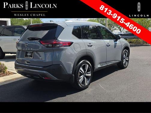 Boulder Gray Pearl 2022 Nissan Rogue SL
