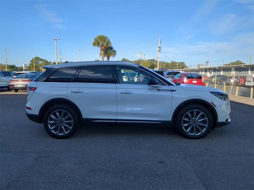 2021 Lincoln Corsair Standard