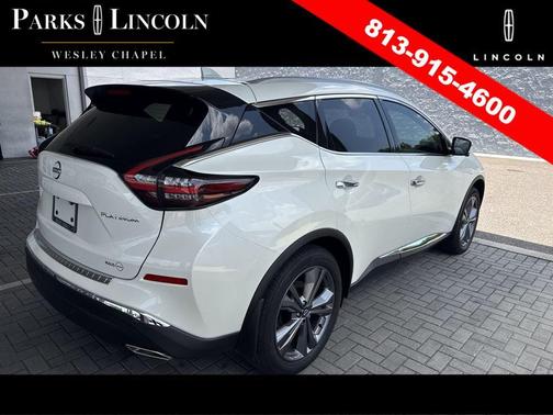 Pearl White Tricoat 2024 Nissan Murano Platinum FWD
