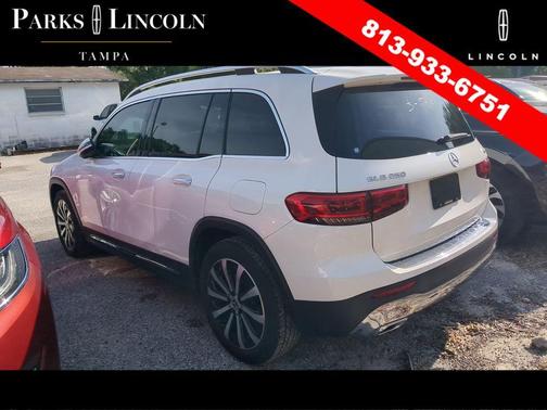 Polar White 2023 Mercedes-Benz GLB 250 4MATIC