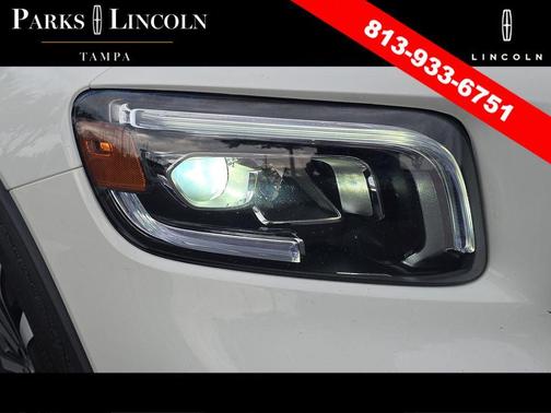 Polar White 2023 Mercedes-Benz GLB 250 4MATIC