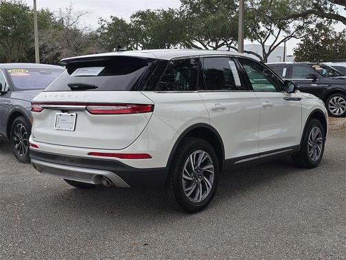 2023 Lincoln Corsair Standard