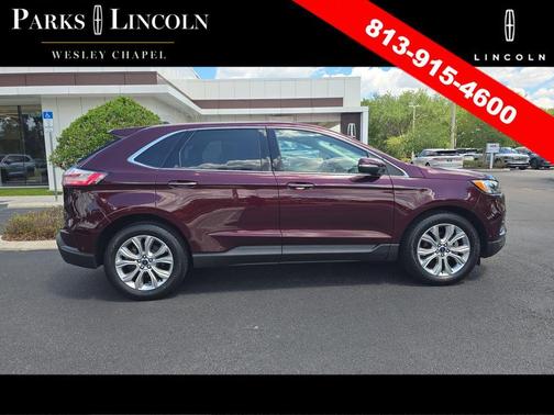 BURGUNDY VELVET MET TINT CC 2020 Ford Edge Titanium
