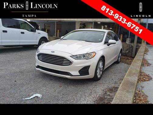 2020 Ford Fusion Hybrid SE