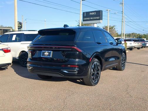 2024 Lincoln Nautilus Reserve