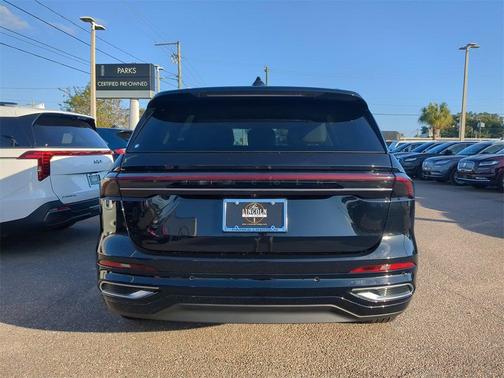 2024 Lincoln Nautilus Reserve