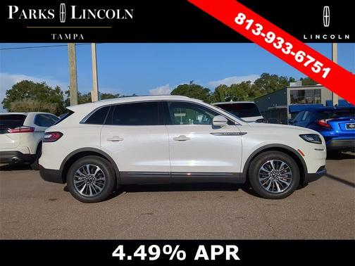 2023 Lincoln Nautilus Standard