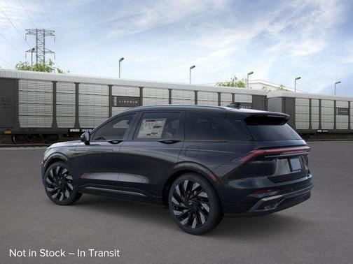 INFINITE BLACK MET CC 2026 Lincoln Nautilus Reserve