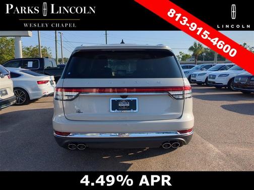 2022 Lincoln Aviator Standard AWD