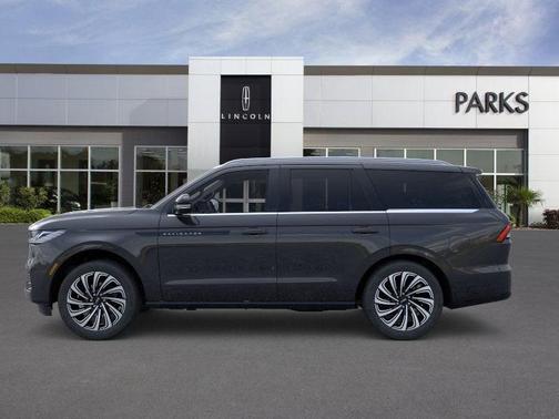 2025 Lincoln Navigator Black Label