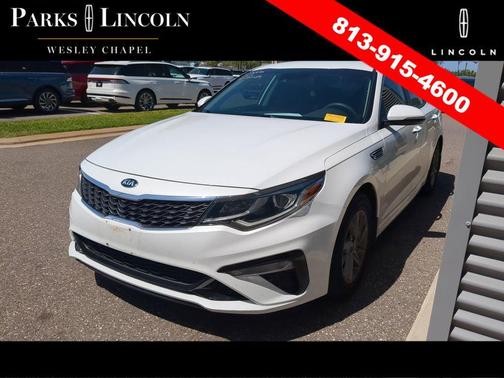 Snow White Pearl 2019 Kia Optima LX