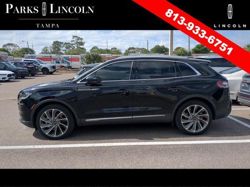 INFINITE BLACK MET CC 2022 Lincoln Nautilus Reserve