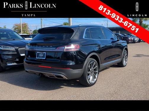 INFINITE BLACK MET CC 2022 Lincoln Nautilus Reserve