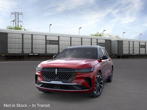 RED CARPET MET CC 2026 Lincoln Nautilus Reserve