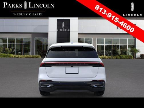 White Platinum Metallic Tri-Coat 2026 Lincoln Nautilus Premiere