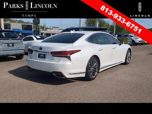 Eminent White Pearl 2019 Lexus LS 500 Base
