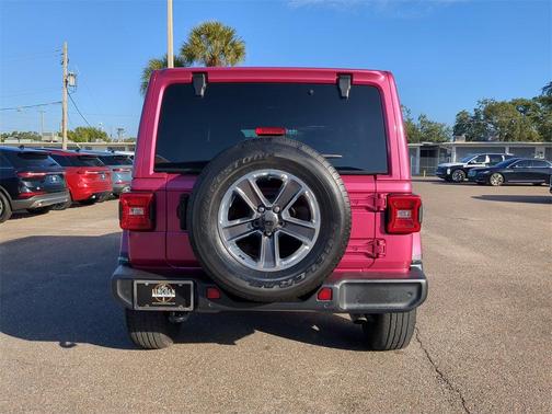 2022 Jeep Wrangler Unlimited Sahara