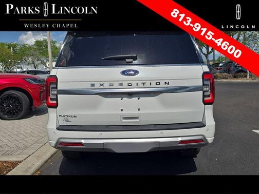 Star White Metallic Tri-Coat 2023 Ford Expedition Platinum